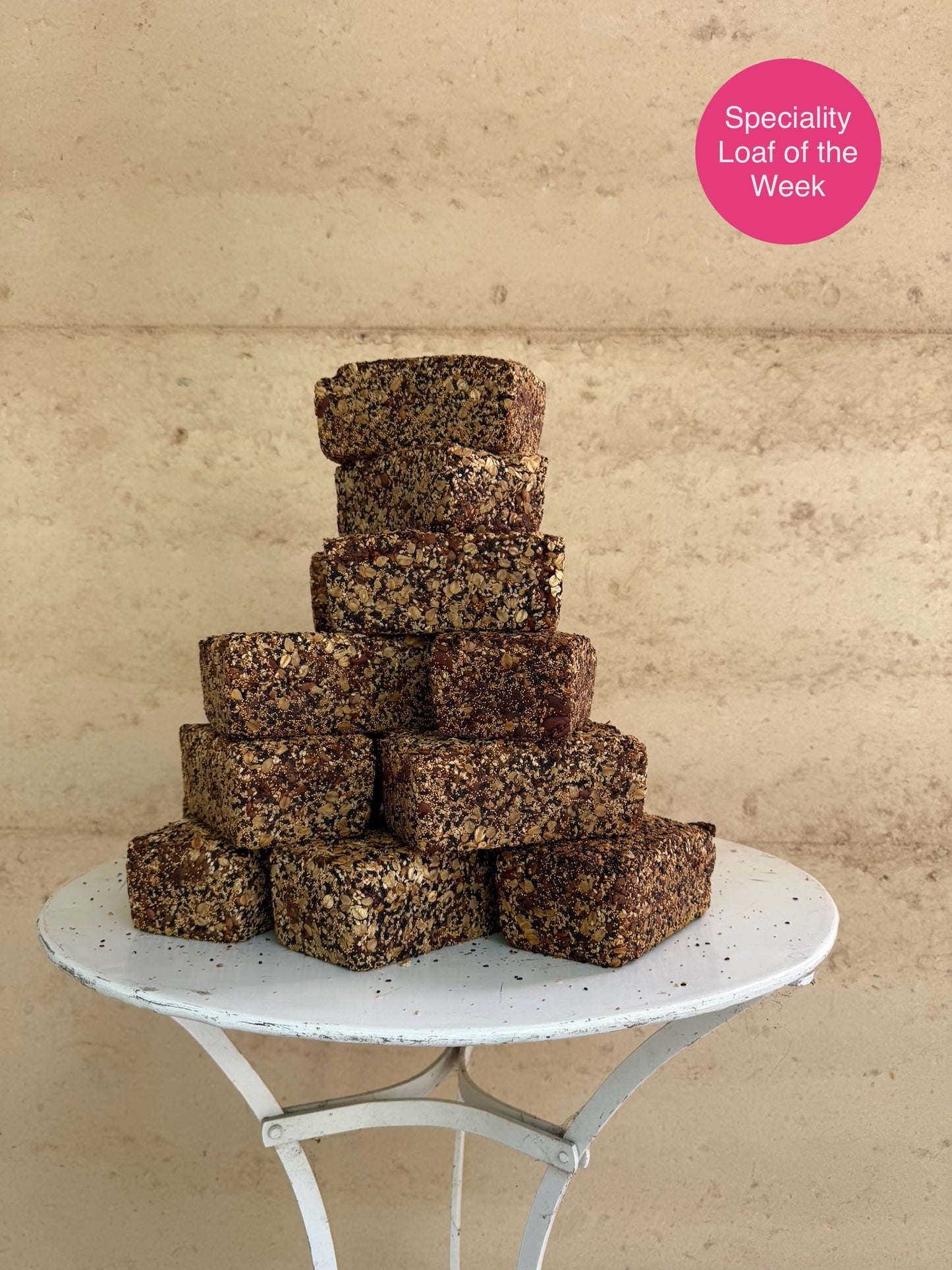 Super Seed Mountain Loaf 850g